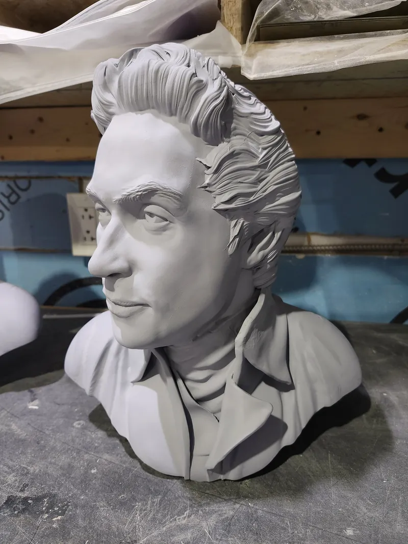 Custom Bust: Cinema Project by L'Atelier